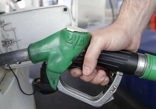 El precio medio de los carburantes sigue escalando