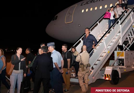 La evacuación de españoles en Israel culmina “con éxito”
